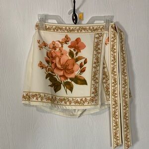 Vici Floral and Geometric Wrap Around Skort Size Extra Small Resortwear